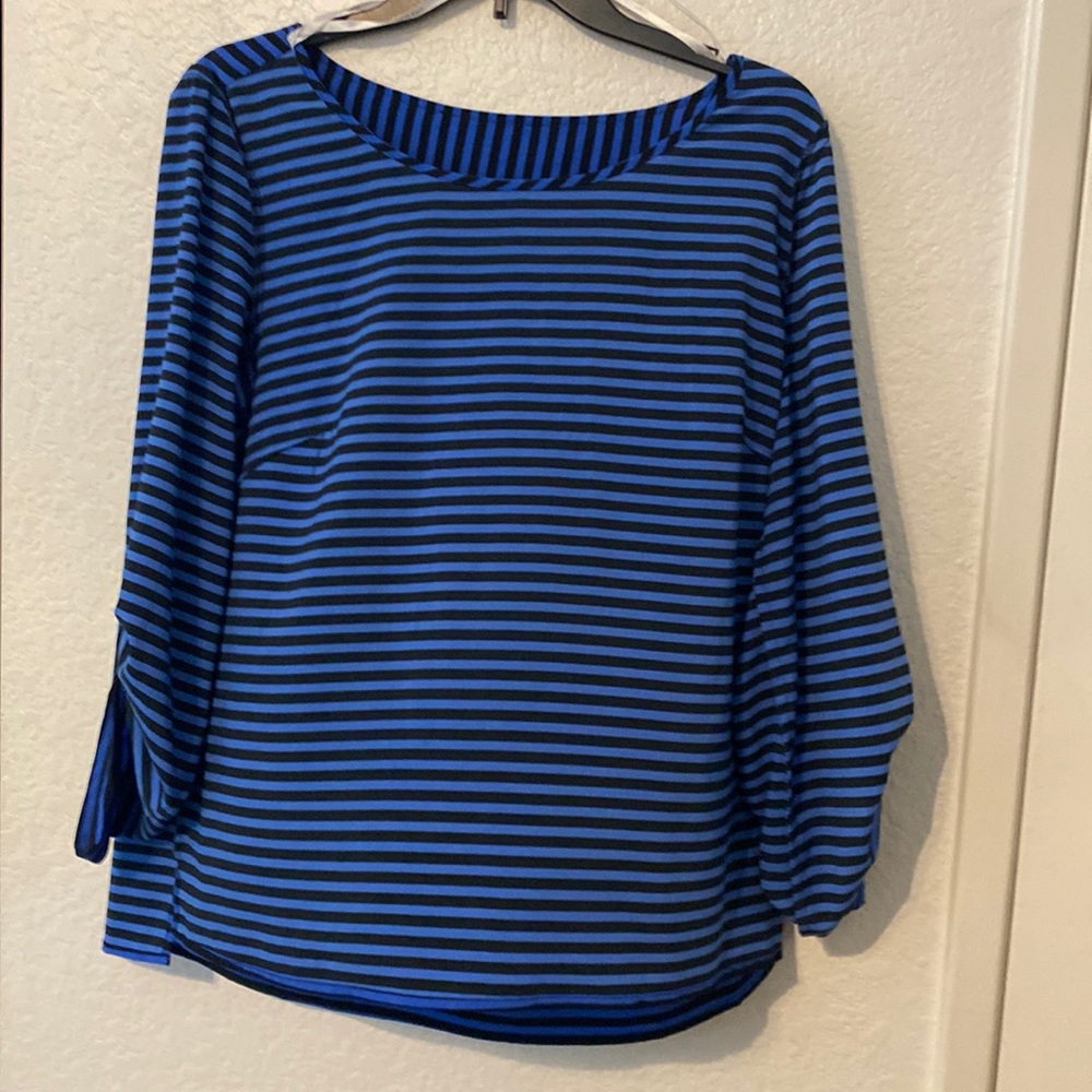 Calvin Klein electric Blue top. Size Large